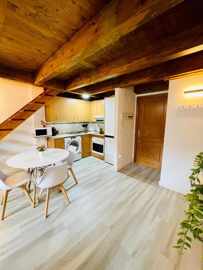 El Atico Nuevo En El Centro Con Ascensor, Garaje, Aire Acondicionado Y Wifi Apartment Биескас Екстериор снимка