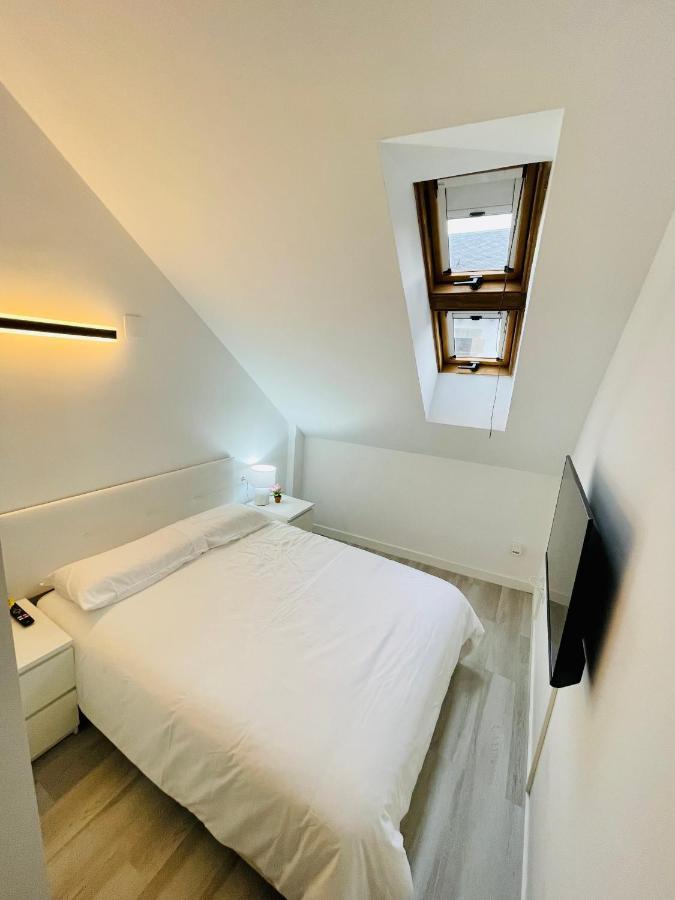 El Atico Nuevo En El Centro Con Ascensor, Garaje, Aire Acondicionado Y Wifi Apartment Биескас Екстериор снимка